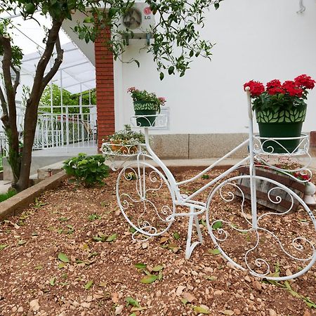 New 4* Apartman Zoa In Трогир Экстерьер фото
